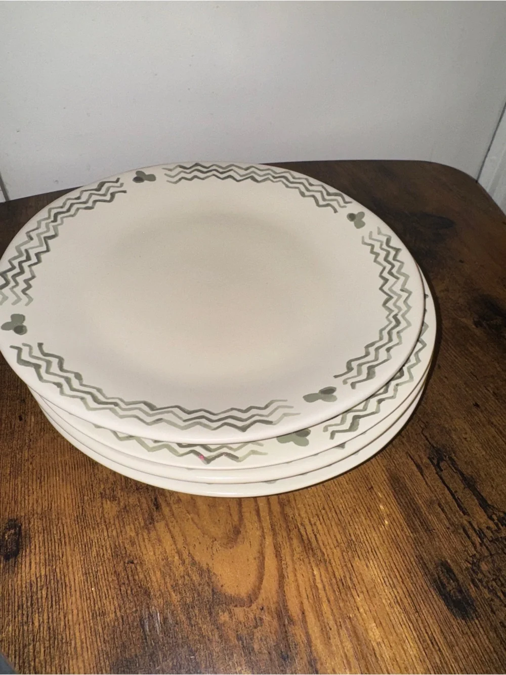 Threshold cream plates (4)